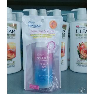 Sữa chống nắng hiệu chỉnh sắc da Sunplay Skin Aqua Tone Up UV Milk SPF50+ PA++++ (50g)