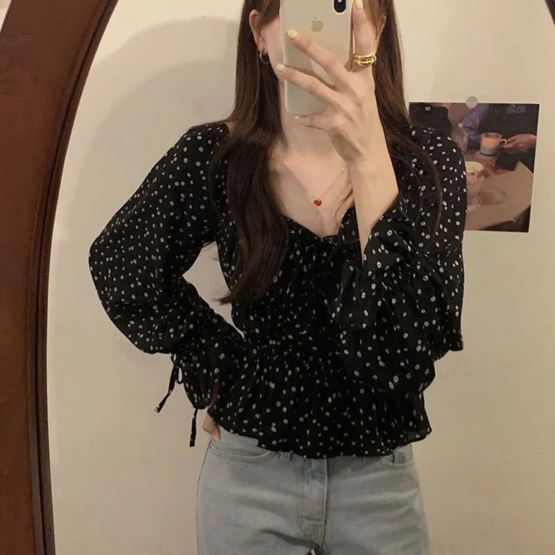 Áo Sơ Mi Chiffon Tay Dài Cổ Vuông In Họa Tiết Hoa Phong Cách Pháp Cổ Điển Thời Trang Cho Nữ