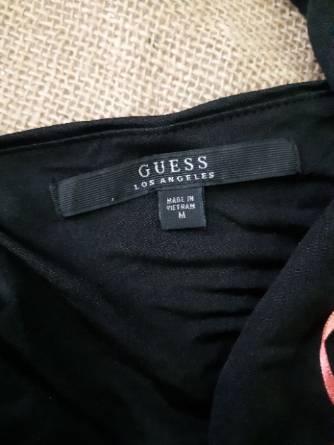 Áo croptop nữ Gue.ss, hàng xuất xịn