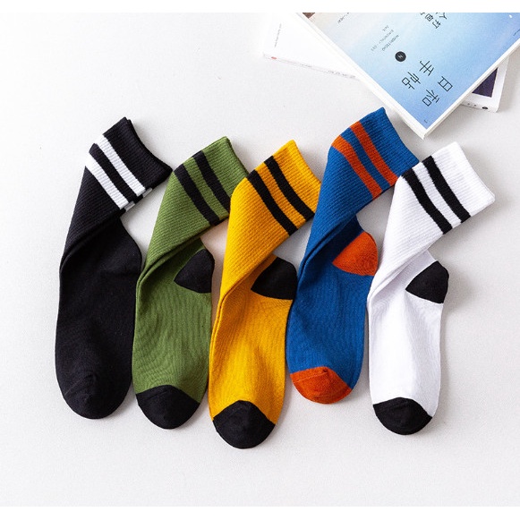 Vớ Tất Nam Nữ cổ cao Kẻ Sọc đủ màu phong cách trẻ trung, năng động.