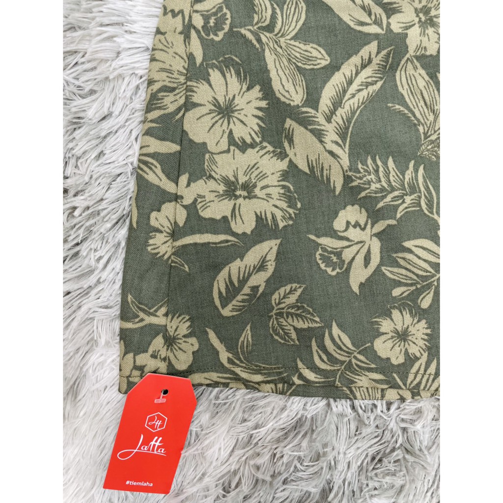 Chân váy ngắn họa tiết hoa lá màu xanh siêu xinh