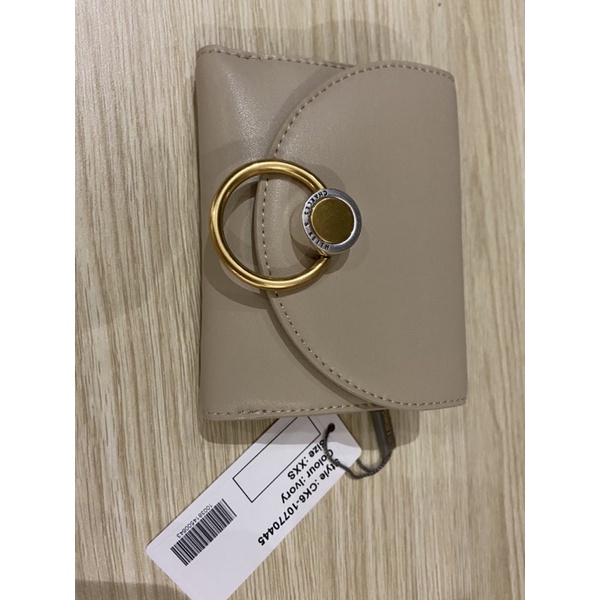 Túi ví CK có dây đeo màu be