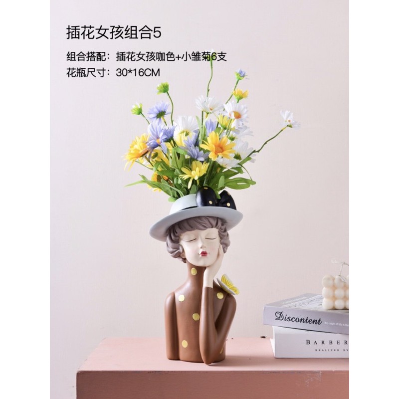 Tượng cô gái cắm hoa 30cm