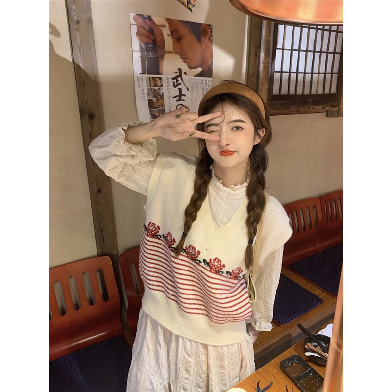 Áo dệt kim cổ chữ V họa tiết kẻ sọc ngọt ngào thời trang Hàn Quốc cho nữ | BigBuy360 - bigbuy360.vn