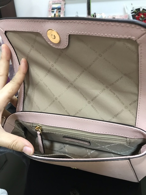 Set Michael Kors màu hồng nude
