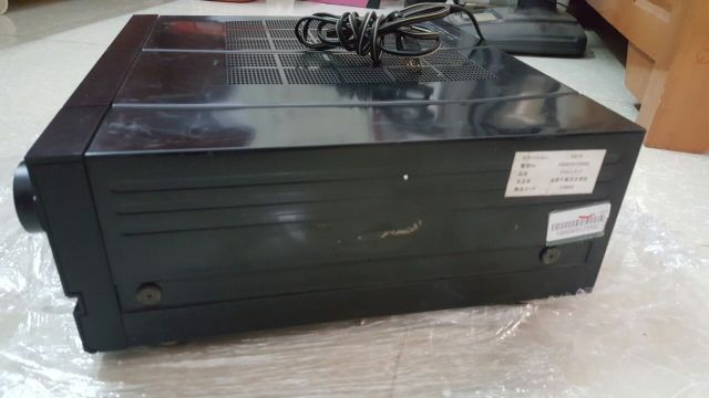 Amply Nhật bản Victor AX 990 màu đen  chạy 8 sò than