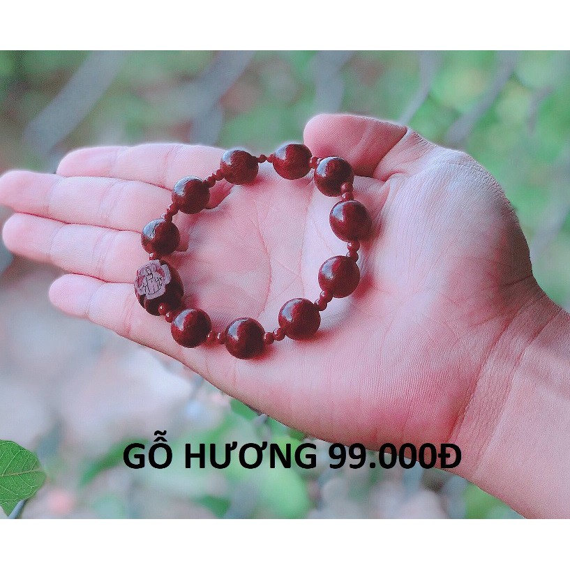 Chuỗi mân côi gỗ Hương Tự Nhiên, mặt thánh giá CNC