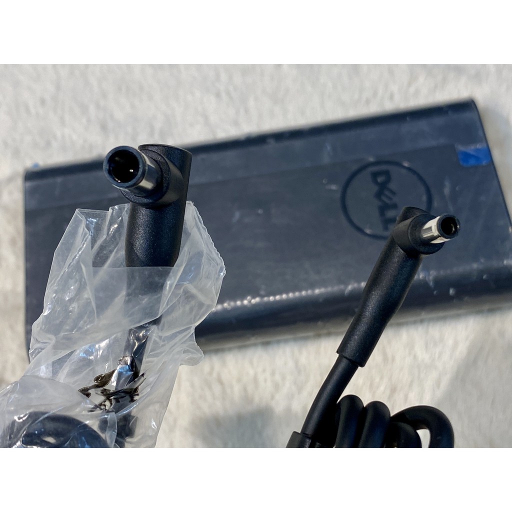 Pin sạc dự phòng Laptop Dell model PW7015L 65W dung lượng 18000mAh
