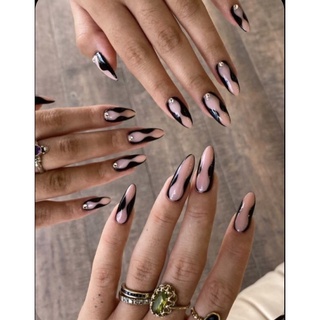 Nailbox ,10 móng úp thiết kế ,đính đá.