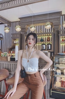 Áo khoen ngực