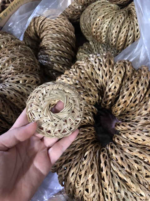 RẾ CU ĐỨNG - PHỤ KIỆN CAO CẤP