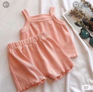 Bộ quần áo 2 dây bé gái