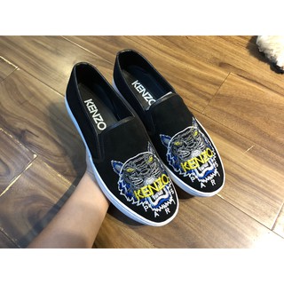 Giày slipon nam logo thêu