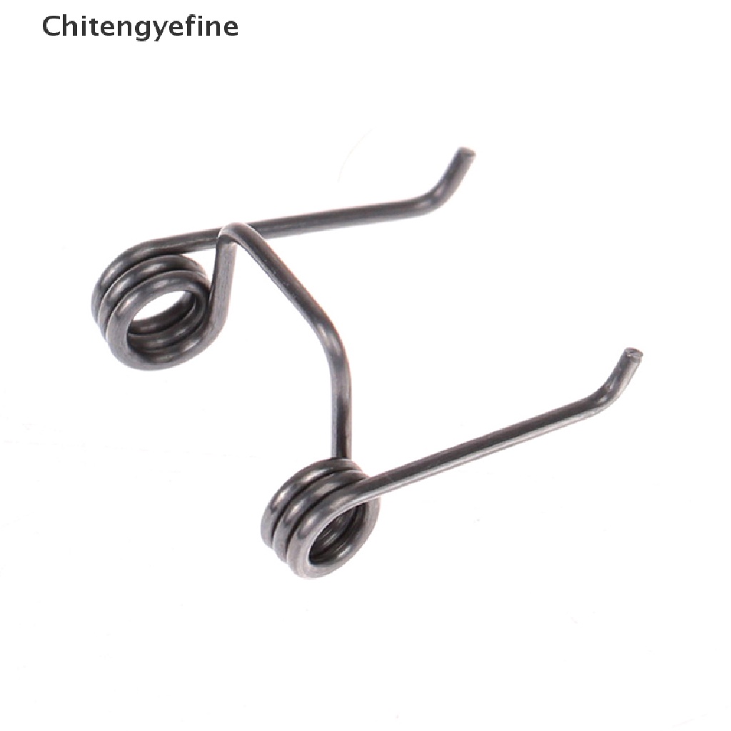 Tông Đơ Cắt Tóc Bằng Nhựa Lò Xo Không Lạnh