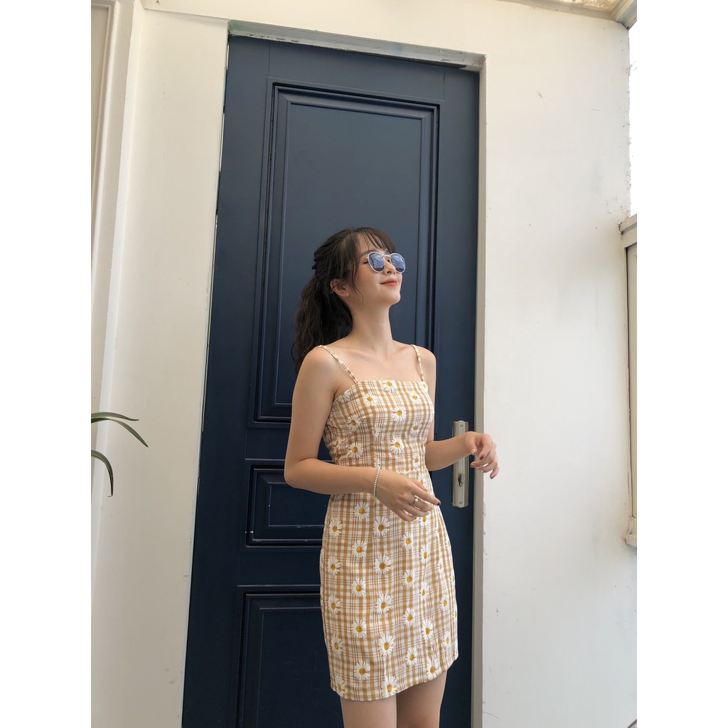 Đầm Hai Dây Hoa Cúc Caro Body Nữ 🌸 Váy 2s kẻ sọc ô dáng suông ôm cotton thô mềm chun sau khóa kéo ulzzang SIÊU HOT 🌸 | BigBuy360 - bigbuy360.vn