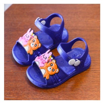 DÉP SANDAL TẬP ĐI CAO SU DẺO CHO BÉ ( THỎ + GẤU)