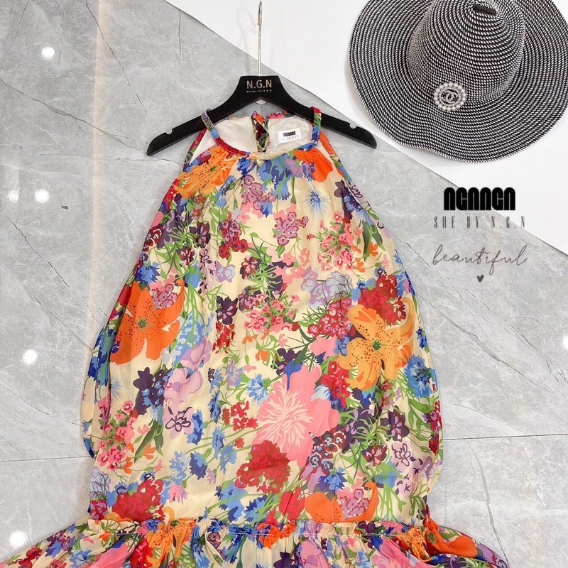 Váy mãi hoa cổ yếm tầng | BigBuy360 - bigbuy360.vn