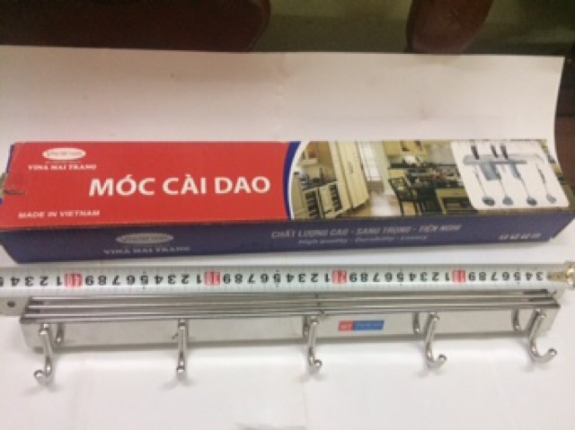 [Có sẵn] Giá treo dao, thớt, móc cài dao thớt treo tường inox 304 không gỉ dài 40cm kèm 5 móc và 3 hàng cài dao