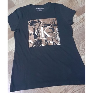 Áo thun nữ hiệu Calvin Klein Jeans size XS/S/M