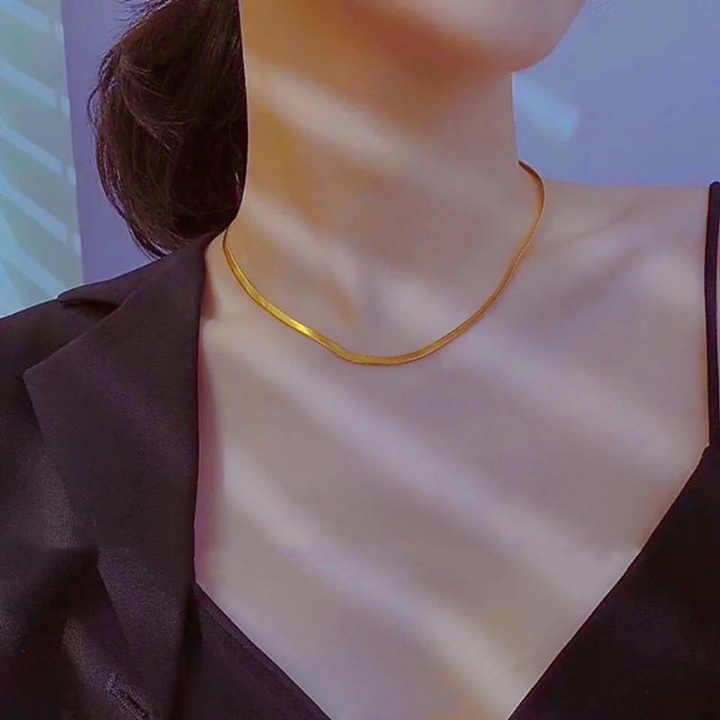 Dây chuyền titan nữ không gỉ mạ vàng 18k bản to thiết kế đơn giản thời trang 2022 | BigBuy360 - bigbuy360.vn