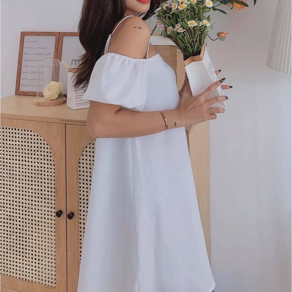 Đầm xòe 2 dây tay phồng