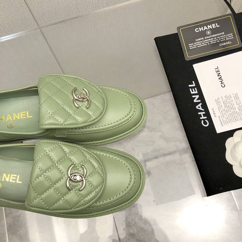Giày lười nữ da thật cao cấp 𝘾𝙝𝙖𝙣𝙚𝙡 𝘾𝙝𝙖𝙣n𝙚𝙡 CN màu sắc trẻ trung