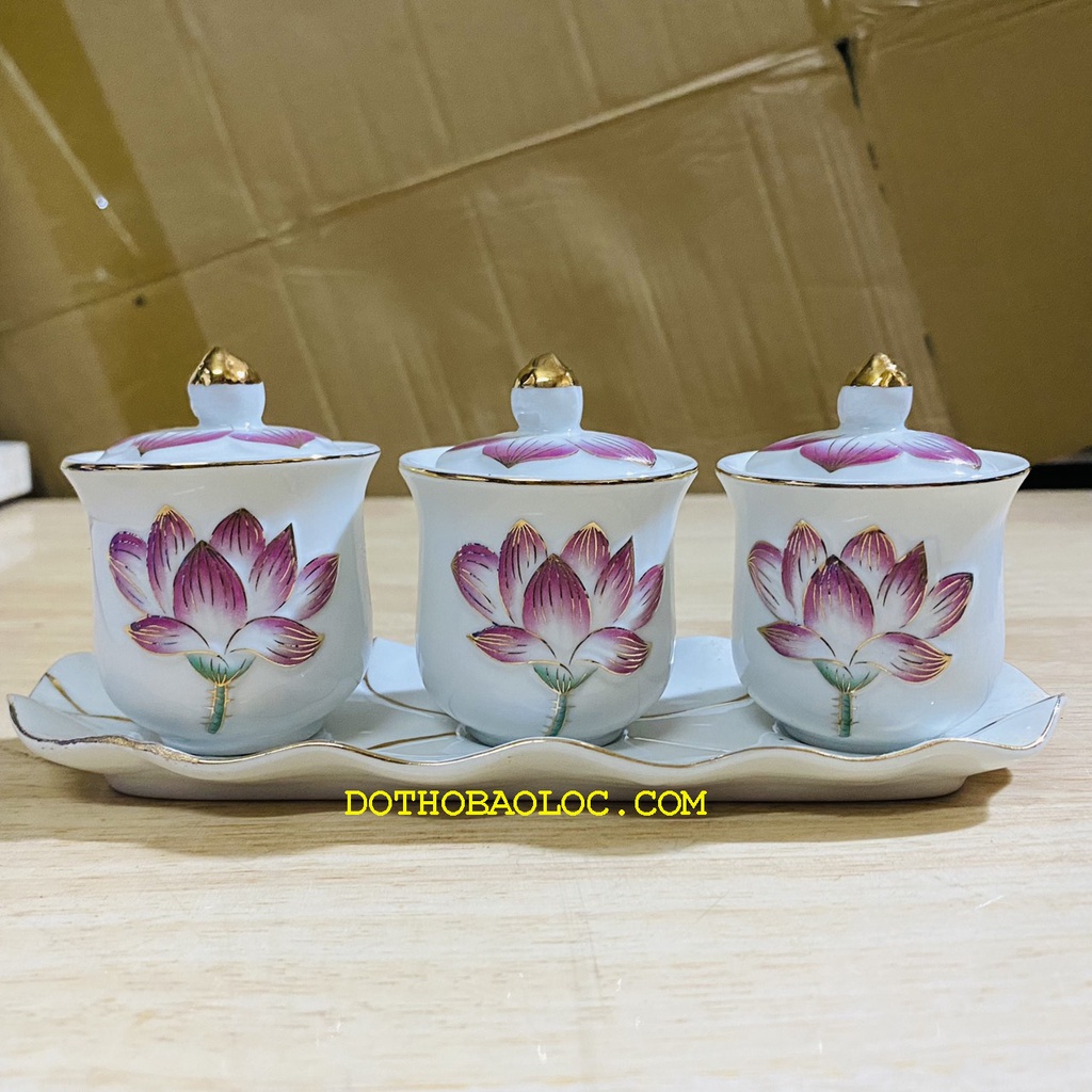 Chum nước thờ có nắp bạch ngọc sứ hoa sen tím nổi 2 loại: bộ 3 ly