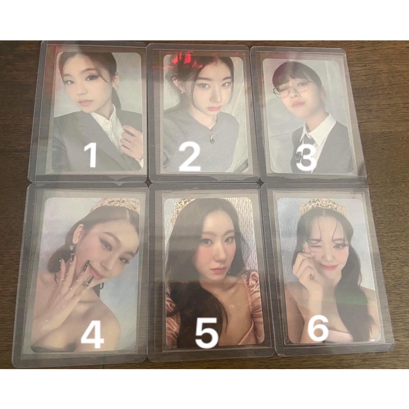 Ảnh thẻ bo góc độc quyền web soundwave nhóm ITZY