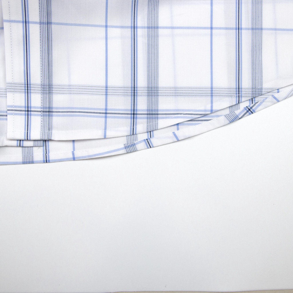 Áo Sơ Mi Vĩnh Tiến Dài Tay Dáng Slim Fit Vạt Bầu Vải Sọc Caro Bamboo 465 - G539