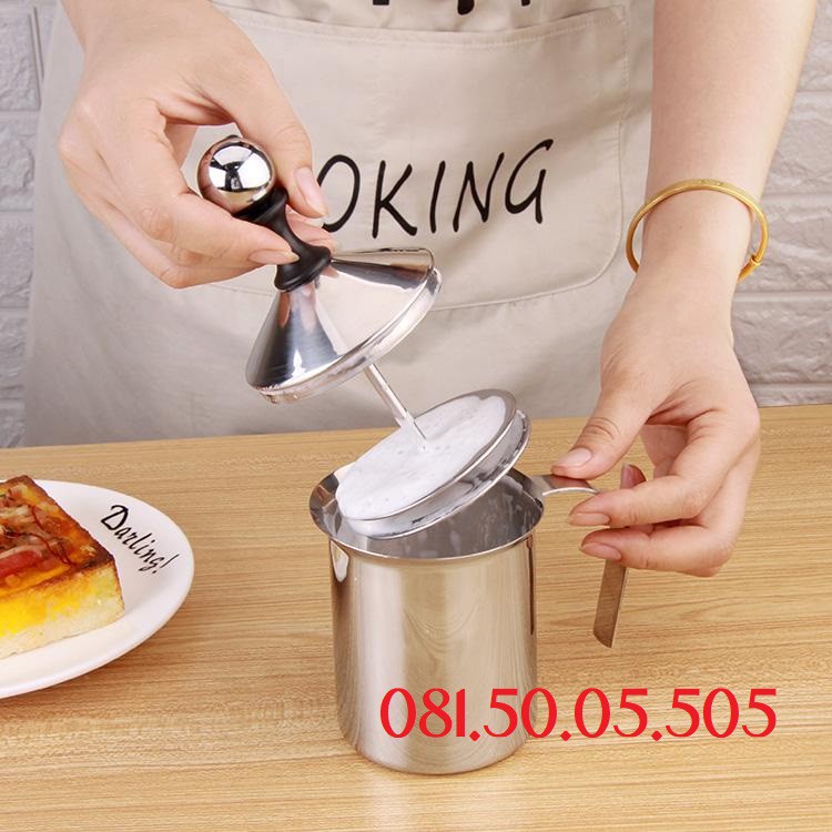 Ca đánh sữa lạnh latte dung tích 400ml 800ml chất liệu inox không gỉ sáng bóng