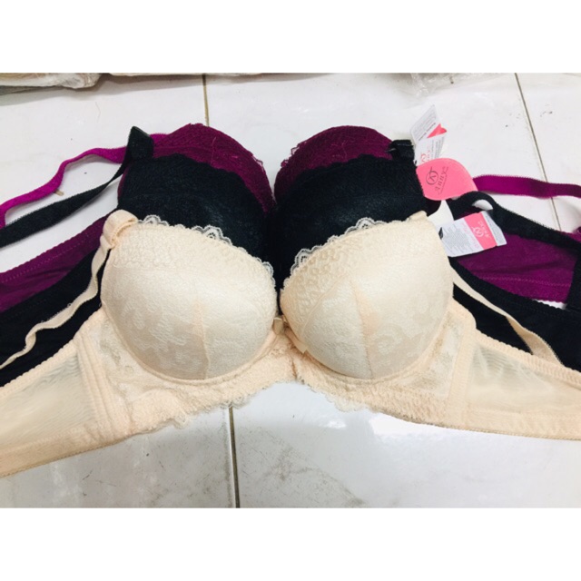 Áo ngực Thái mút dày không gọng bảng nối 3 móc (hình chụp thật)