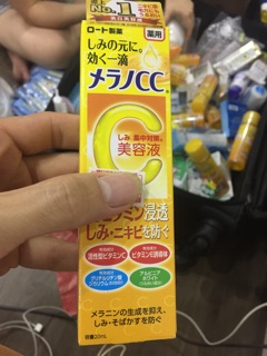 Serum Rohto Melano CC Intensive Anti-Spot Essence!
