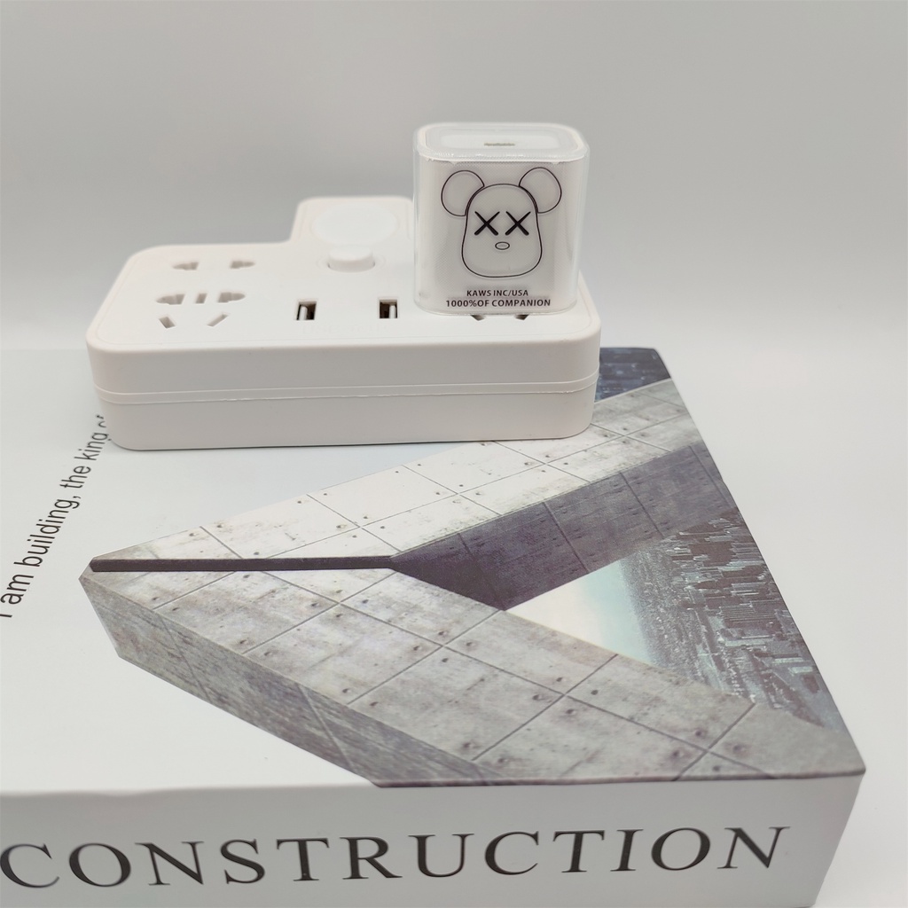 Bộ 4 Món Vỏ Silicon Chống Sốc Hình Gấu Hoạt Hình Dễ Thương Bảo Vệ Cáp Sạc Dữ Liệu Cho Apple iphone 18W/20w