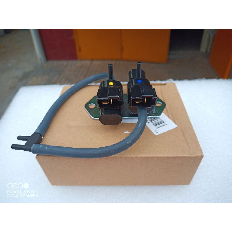 Van điều khiển ly hợp gài cầu (valve freewheel clutch control solenoid) Pajero V43 V45 V46 V73 MB620532 / MB937731
