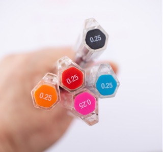 BÚT BI GEL MUJI HEXAGONAL 0.25MM