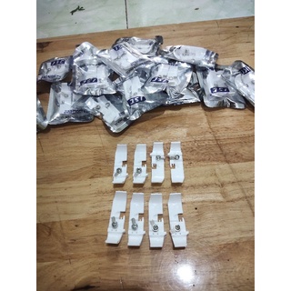 chân vịt vắt sổ 4 chỉ nhựa