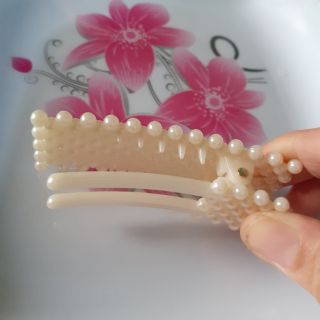 Kẹp tóc mái đính hạt hình vuông