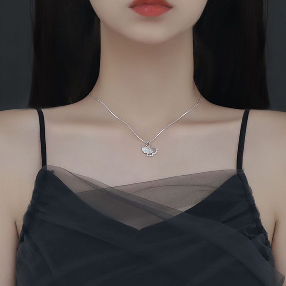 Vòng cổ Mặt Hình Chiếc Lá Màu Bạc Phong Cách Thời Trang Dành Cho Nữ