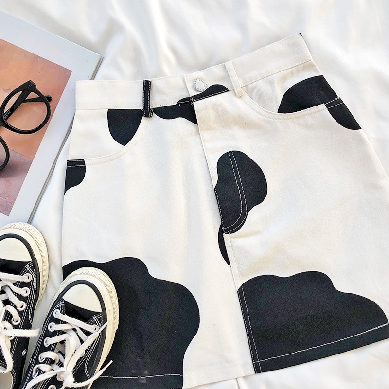 Chân váy bò sữa