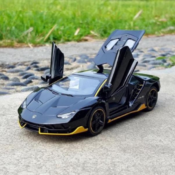 Mô hình xe LAMBORGHINI CENTENARIO LP770-4 1:32