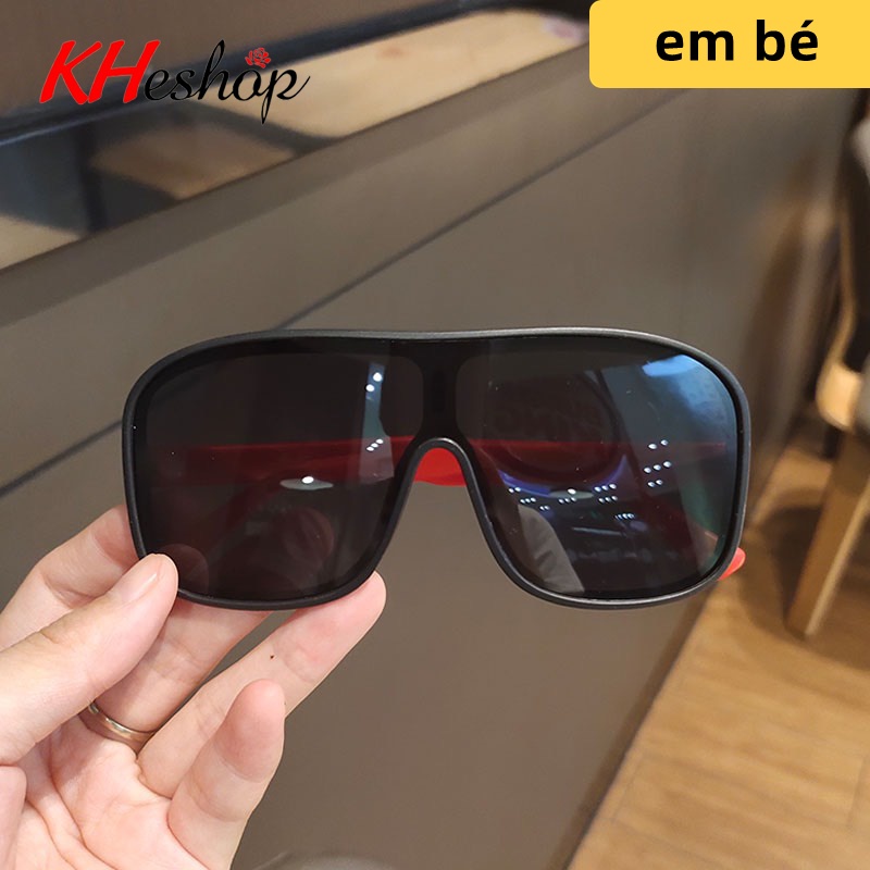 Kính thời trang Hàn Quốc siêu hot cho bé đủ màu, gọng bền đi nắng chụp ảnh mã Y1561
