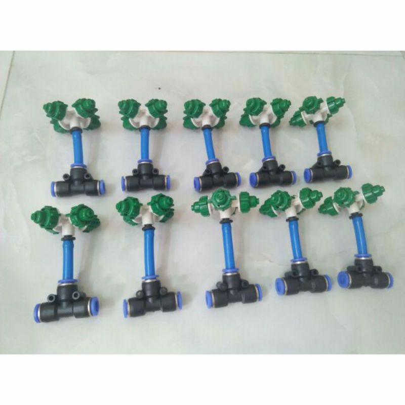 Combo 10 béc,bét,bép 4hướng , cửa phun sương tưới lan, tưới  cây ,tưới rau, làm mát mái nhà