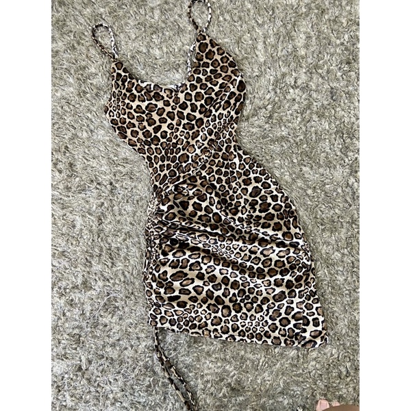 Pass đầm nhiều mẫu