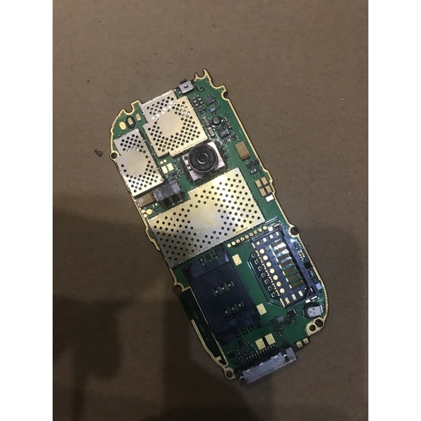 main sống nokia 7610