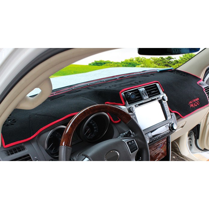 Thảm chống nắng trên Taplo Toyota Land Cruiser Prado 2018-2020 vân cacbon