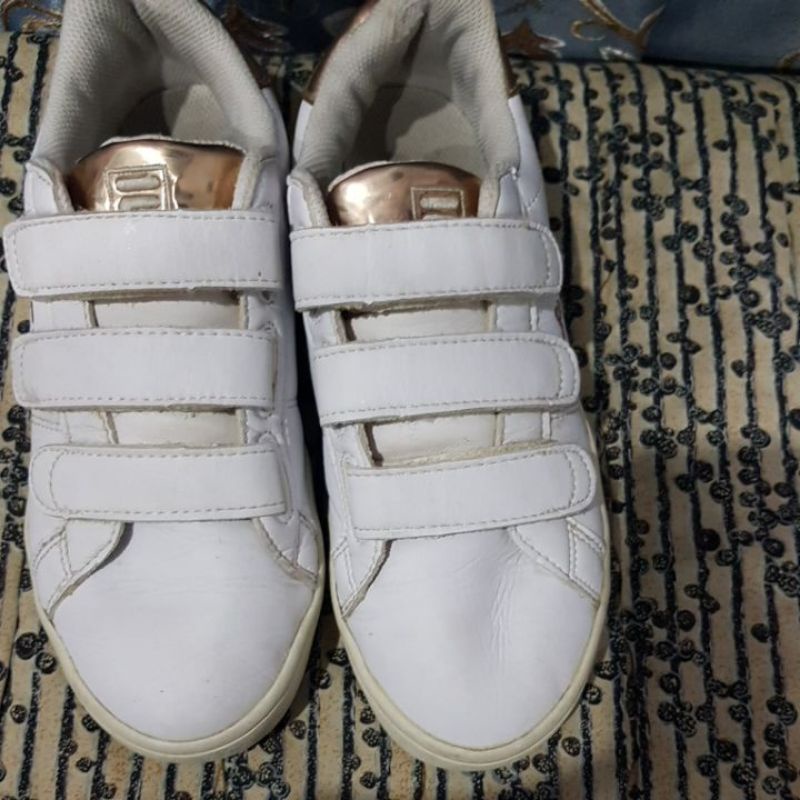 GIÀY SI THỂ THAO DA THẬT - ĐỘ MỚI 85% -SALE