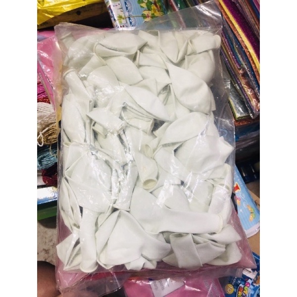 Sét gần 100  quả bóng bay thổi to loại dày xin