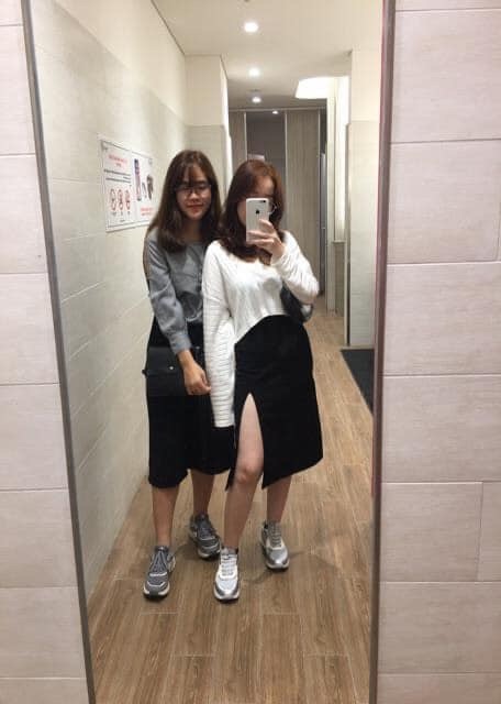 CHÂN VÁY MIDI XẺ ĐÙI