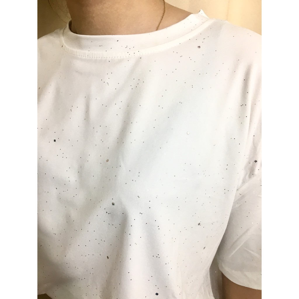 [NHẬP MÃ 20CHT6 GIẢM NGAY 10%] Áo thun nữ kim tuyến form rộng chất mát | BigBuy360 - bigbuy360.vn