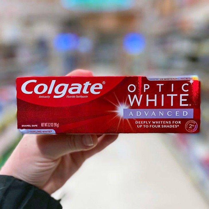 Kem đánh răng Colgate Optic White của Mỹ